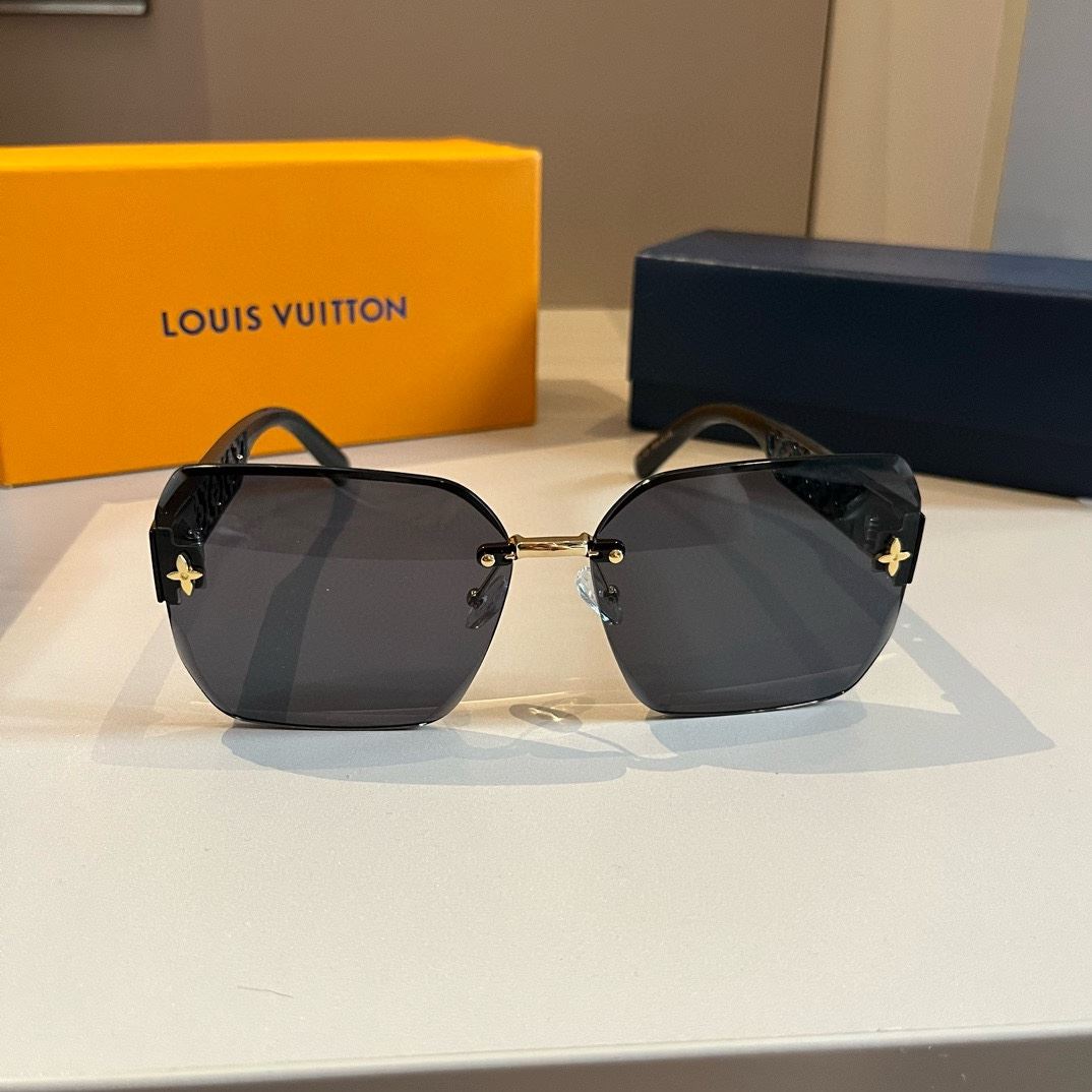 Louis Vuitton Sunglasses